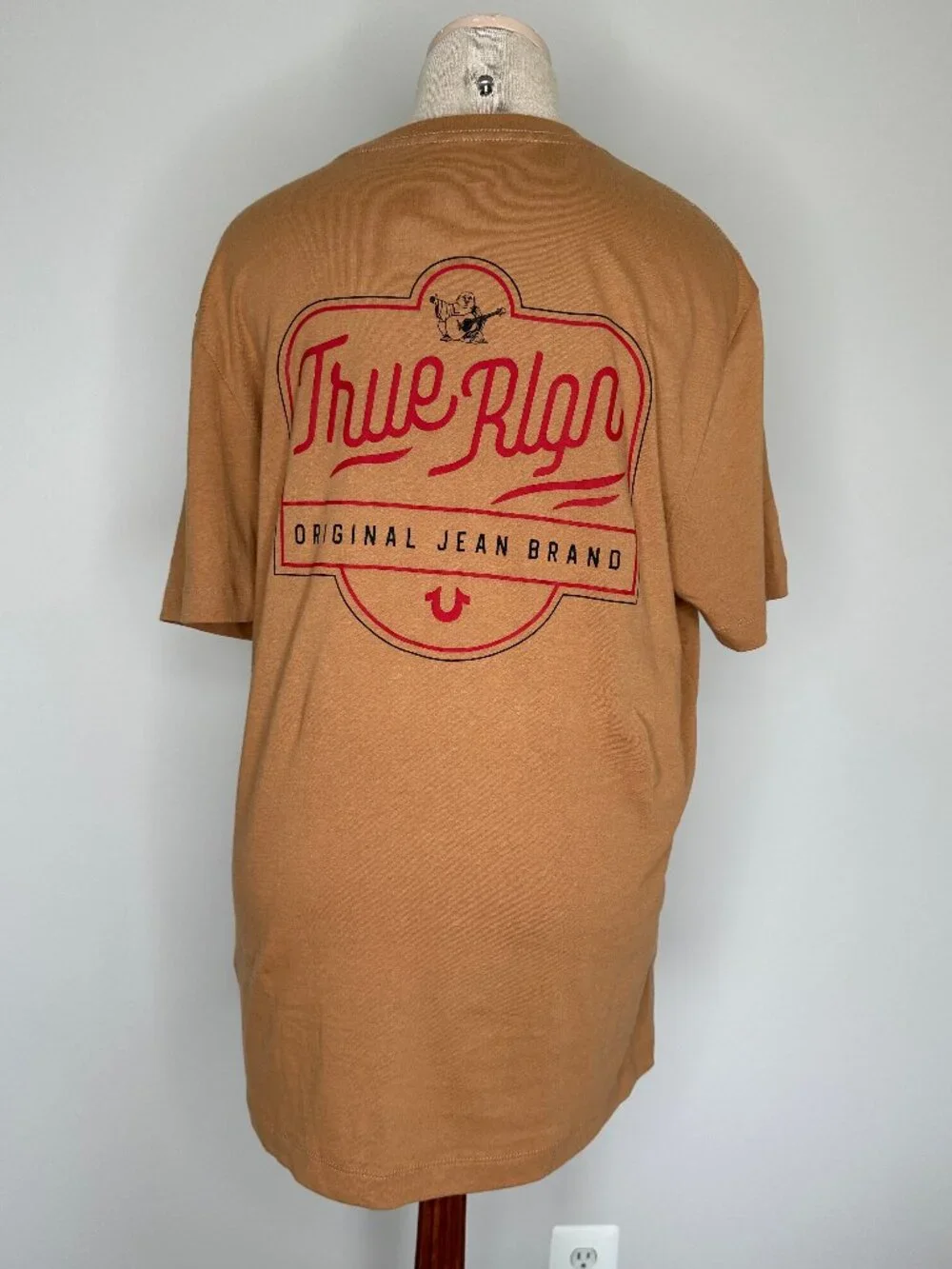 True Religion Men's Graphic Crew Neck Tee Shirt Tan Size Medium